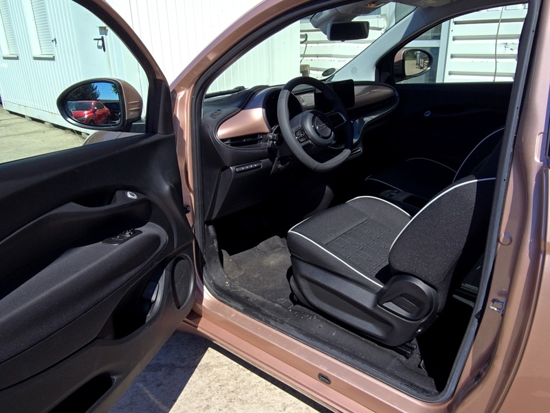 Fiat 500e