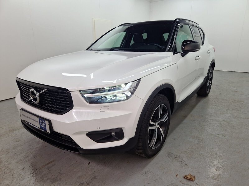 Fahrzeugabbildung XC40 R-Design Automatik SHZ LED Bild 1 von 27