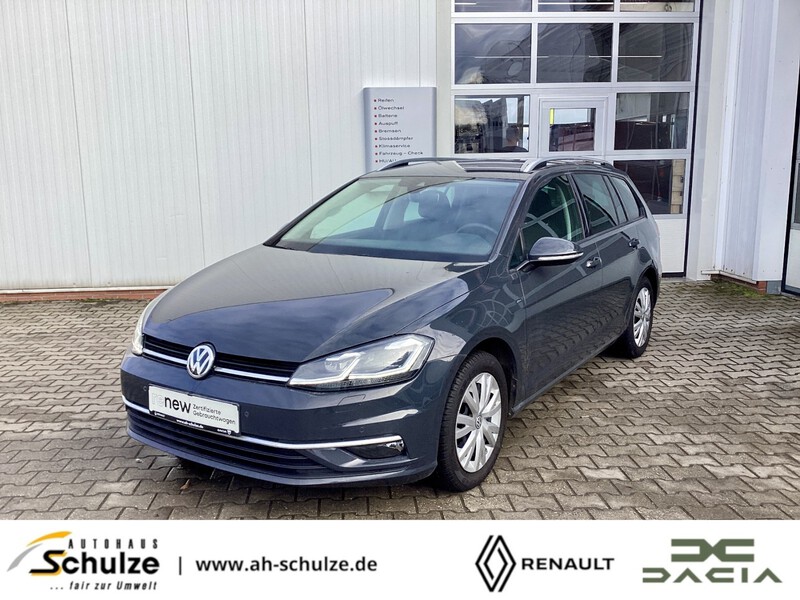 Fahrzeugabbildung Golf VII Variant 1.0 TSI MBT/Start-Stopp Bild 1 von 9
