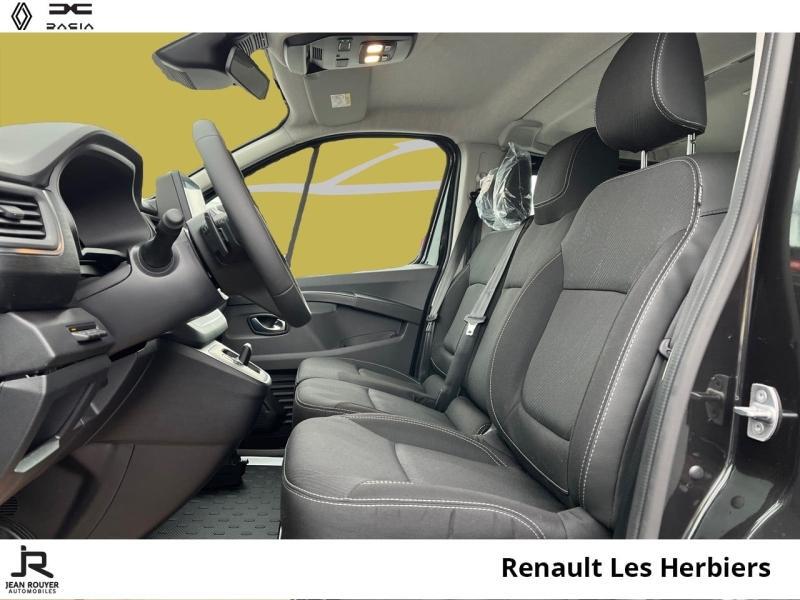 Nissan Primastar Combi