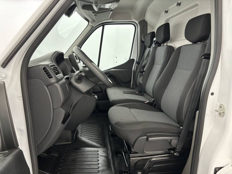 Renault Master III
