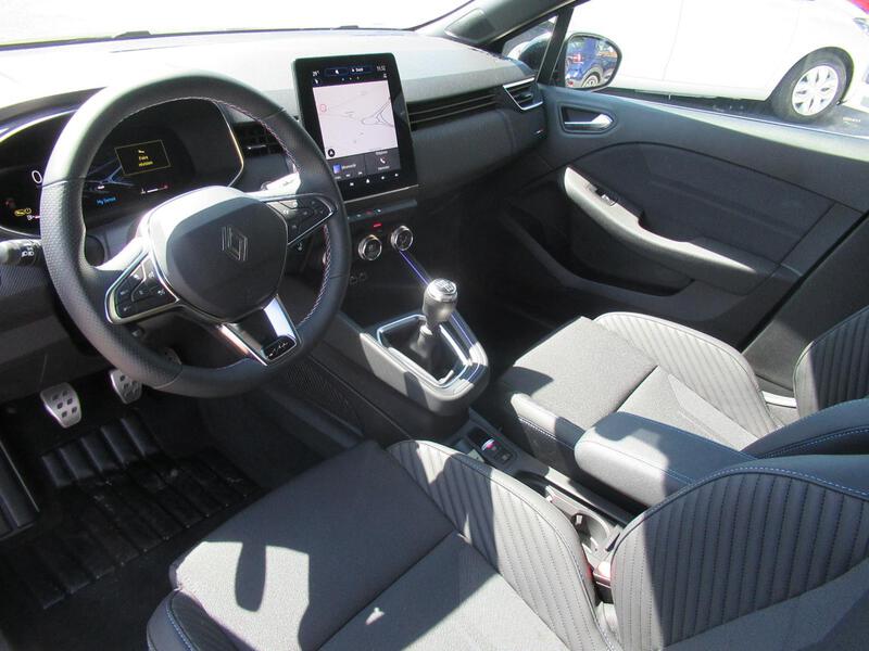 Renault Clio V