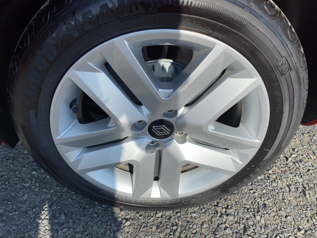 Renault Clio – Bild 12