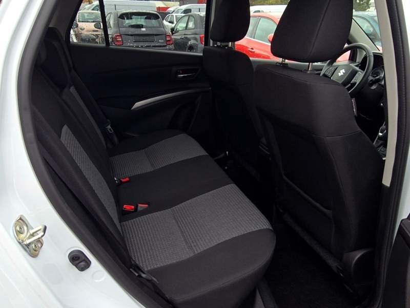 Suzuki S-Cross