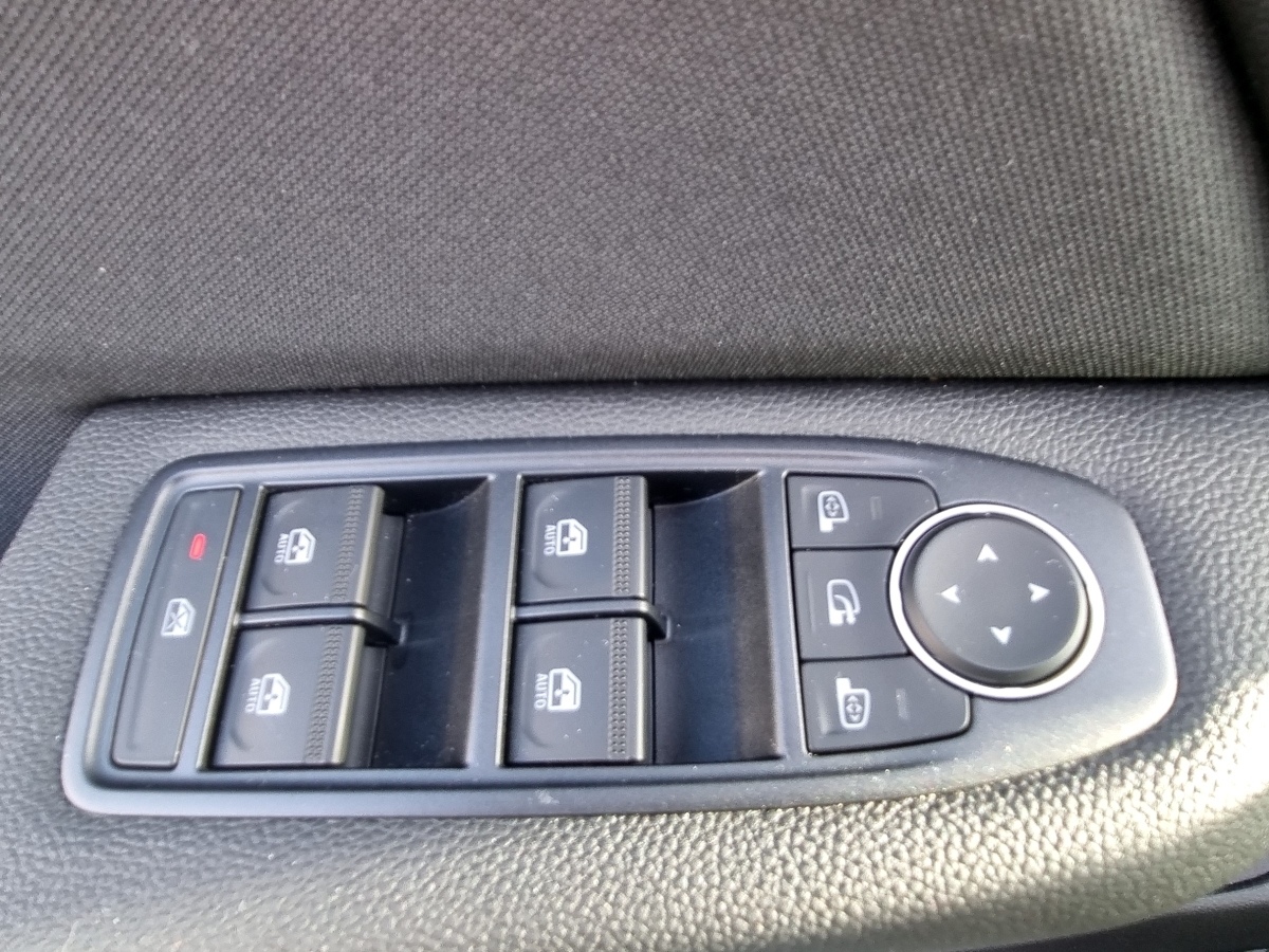 Renault Clio – Bild 13