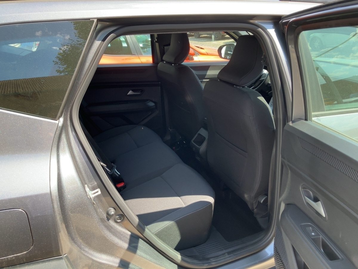 Dacia Duster – Bild 8