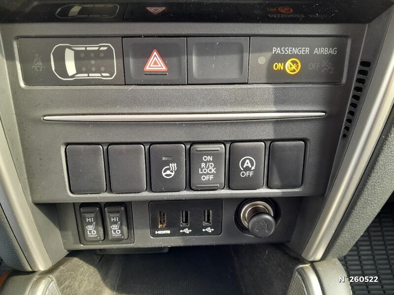 Mitsubishi L200 Club CAB