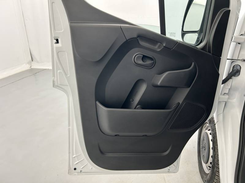 Renault Master III