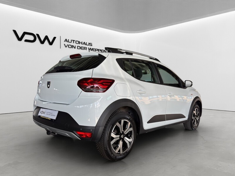 Fahrzeugabbildung Sandero III Stepway Comfort TCe 90 CVT (MY2021) Bild 8 von 15