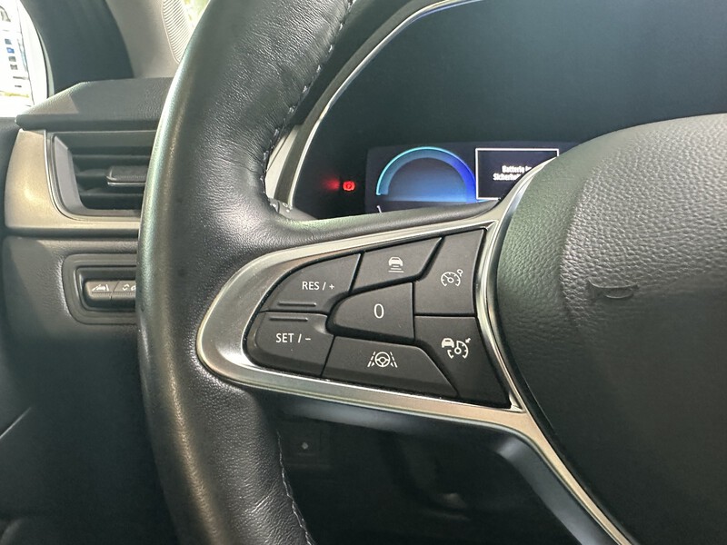 Fahrzeugabbildung Captur INTENS E-TECH Plug-in 160  Bild 33 von 50