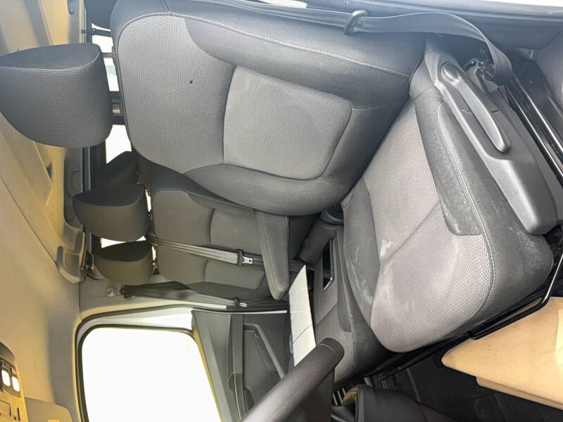 Renault Trafic Combi