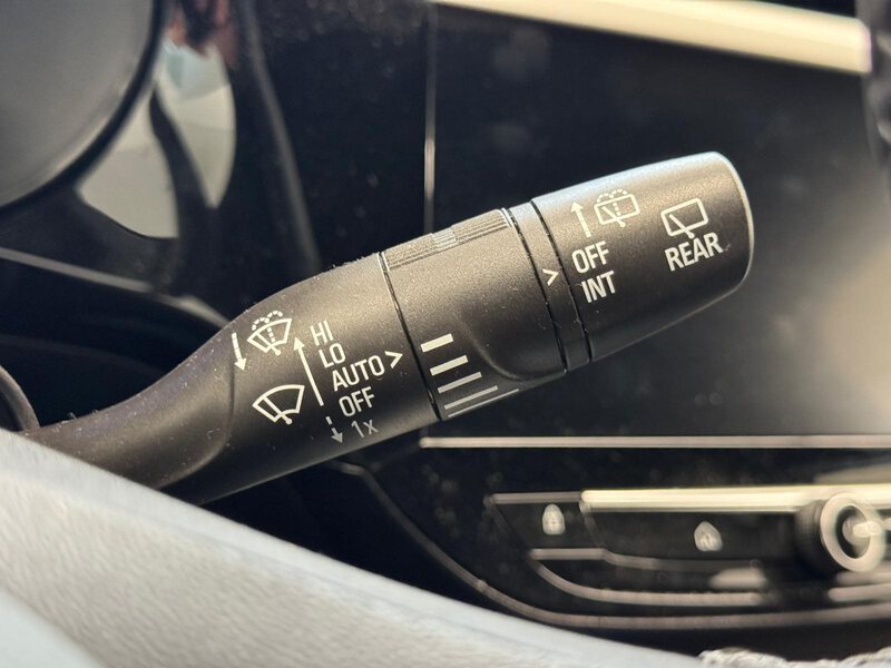 Fahrzeugabbildung Corsa 1.2 Turbo GS Kamera Klima CarPlay Bild 28 von 33