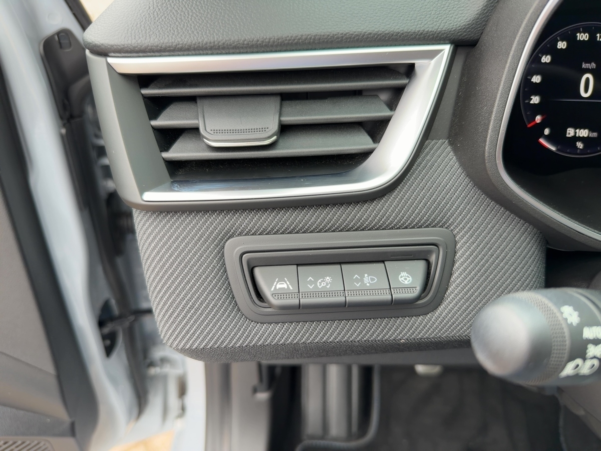 Renault Clio – Bild 17