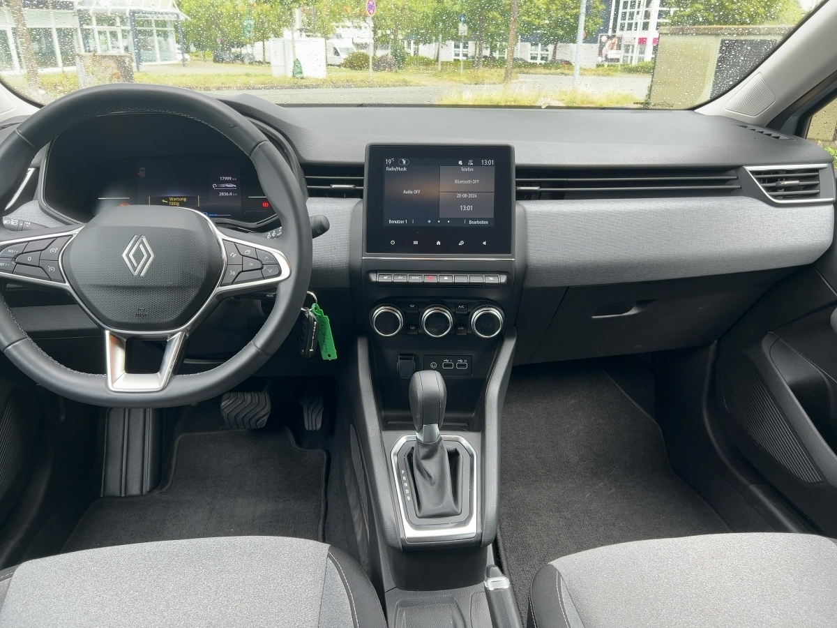 Renault Clio – Bild 8