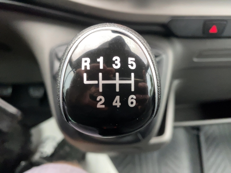 Fahrzeugabbildung Transit Kasten 350 L3 Trend Bild 17 von 21