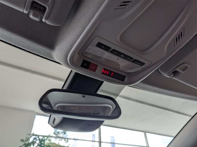 Fahrzeugabbildung Crossland 1.2 Turbo Business Edition Navi Kamera Bild 31 von 34