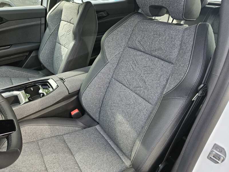 Fahrzeugabbildung Austral Evolution Mild Hybrid 150 Automatik Bild 5 von 28