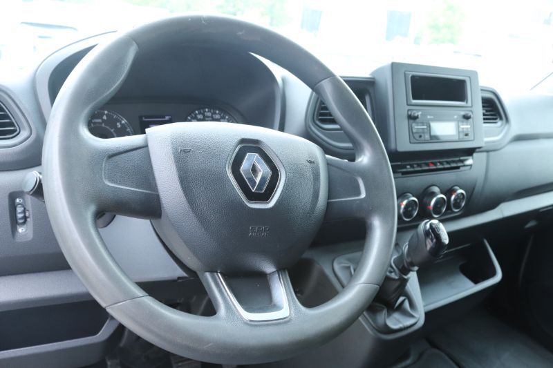 RENAULT Master 2019 — imagine 12