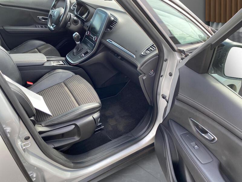 Renault Scenic IV