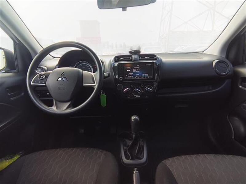 Mitsubishi Space