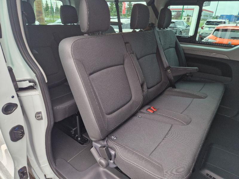 RENAULT Trafic 2024 — imagine 14