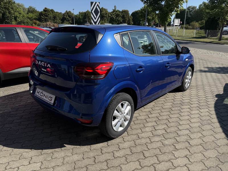 Fahrzeugabbildung Sandero Klima Bild 3 von 20