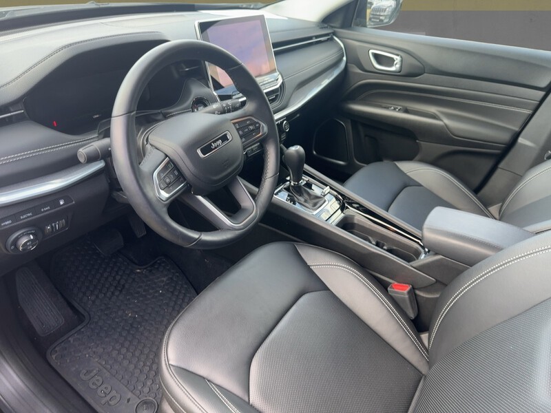 Fahrzeugabbildung Compass 1.3 PHEV S Allrad *CarPlay*Kamera*Leder* Bild 12 von 16