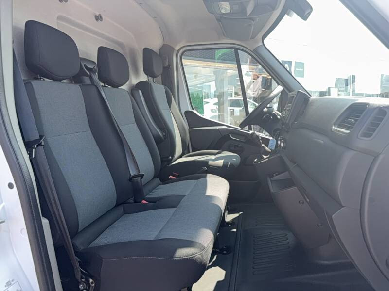 Renault Master III