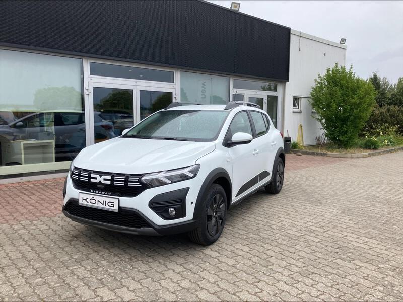 Fahrzeugabbildung Sandero Stepway Expression TCe 90 Bild 2 von 20