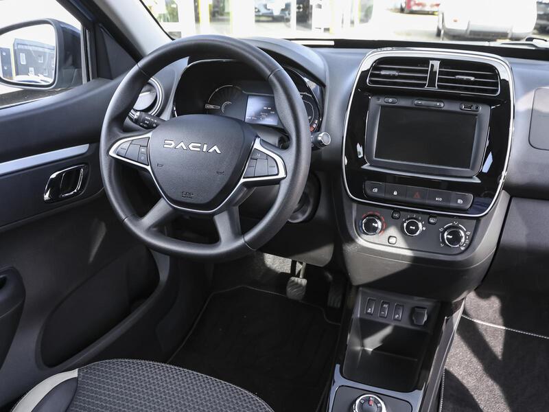 Fahrzeugabbildung Spring NAVI PDC KLIMA CCS GJR Bild 5 von 15