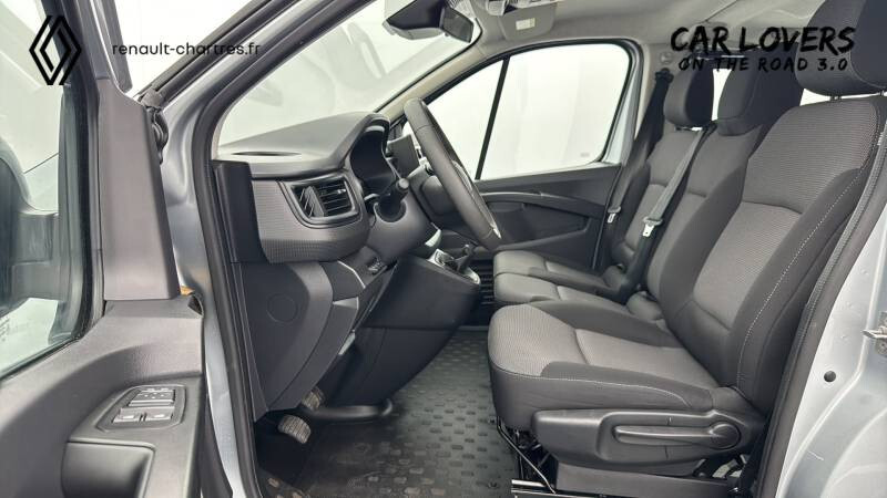 Renault Trafic Combi