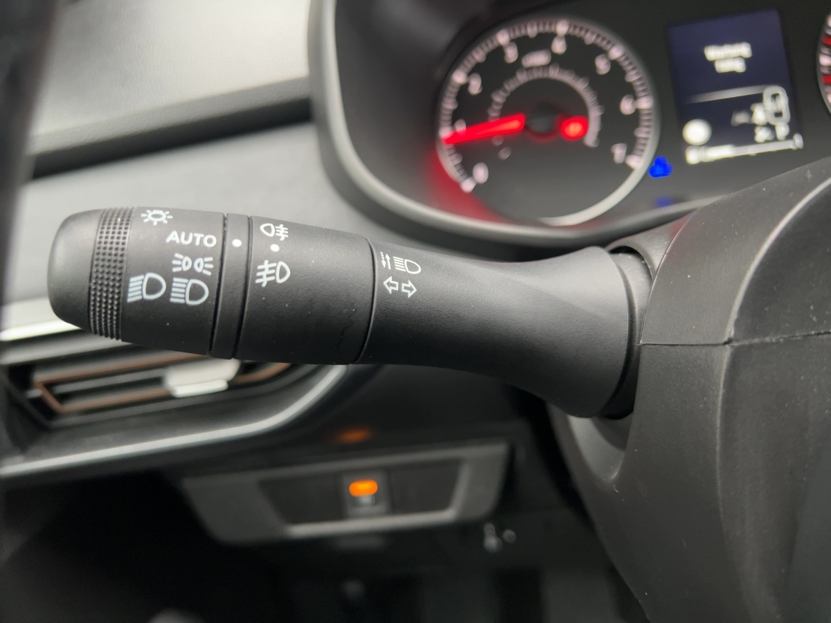 Dacia Sandero – Bild 19