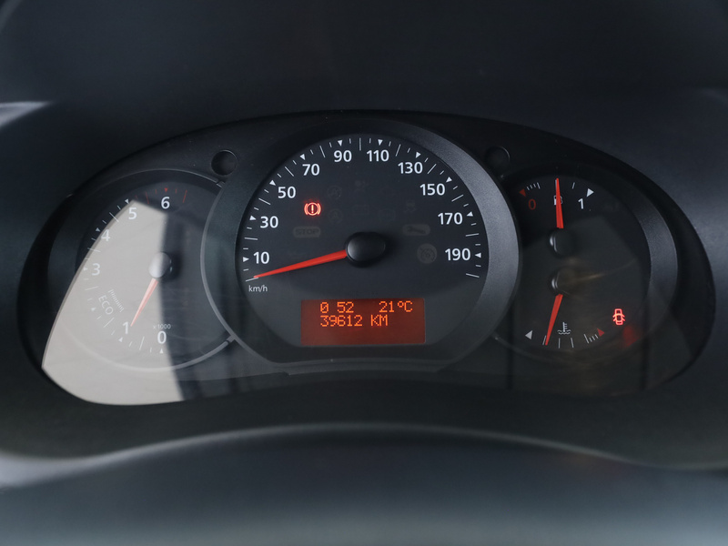 Fahrzeugabbildung Kangoo DACHTRÄGER Bild 14 von 17