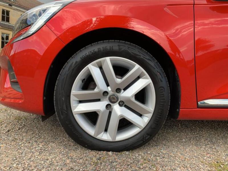 Fahrzeugabbildung Clio Zen Bild 13 von 15