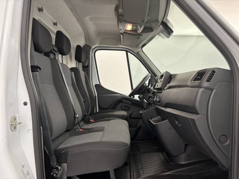 Renault Master III