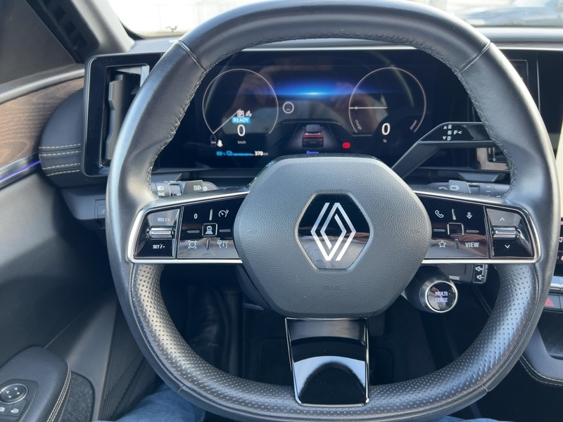 Fahrzeugabbildung Megane E-TECH Electric Iconic Bild 9 von 16