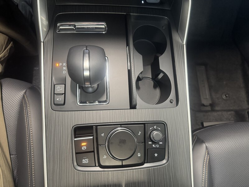 Fahrzeugabbildung CX-60 3.3L e-SKYACTIV D 254ps AWD Homura Plus Bild 18 von 20