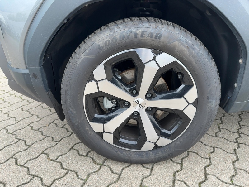 Fahrzeugabbildung Duster Journey HYBRID 140*KAMERA*SHZ*NAVI*GJR*KLIMA* Bild 7 von 15