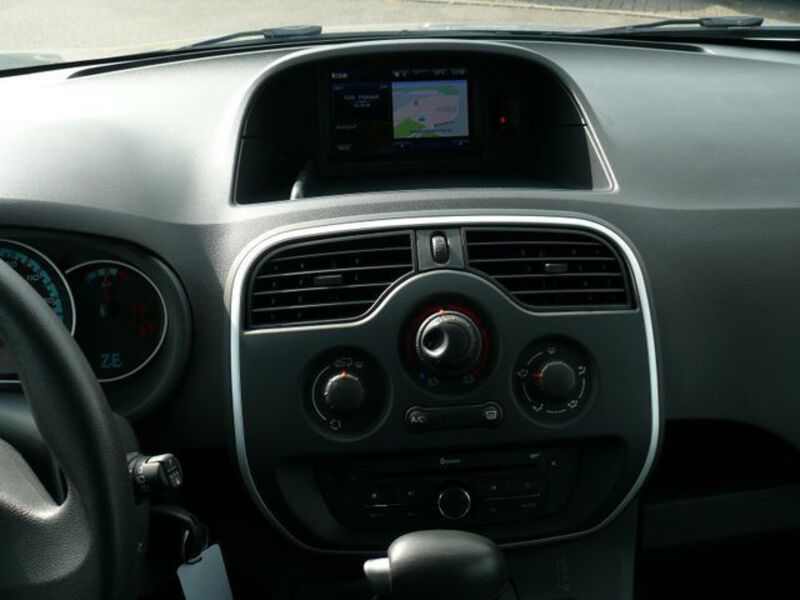 Fahrzeugabbildung Kangoo E-TECH Maxi 2-Sitzer Batteriekauf Bild 20 von 20