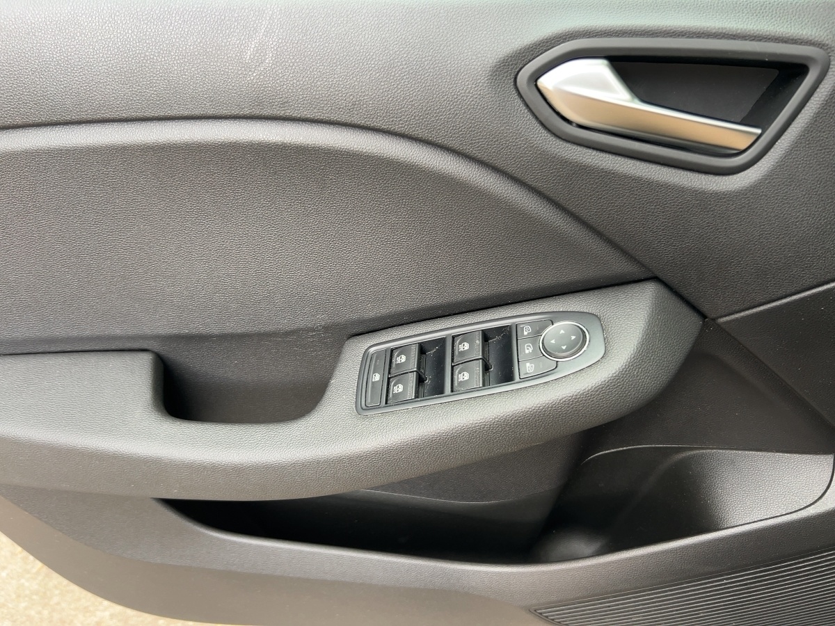 Renault Clio – Bild 17
