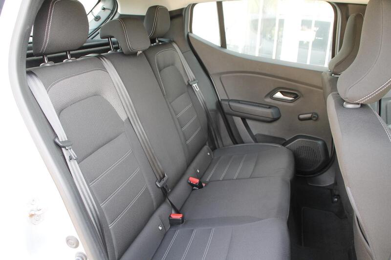 Fahrzeugabbildung Sandero III Comfort TCe 100 ECO-G Bild 23 von 27