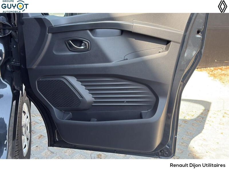 Renault Trafic Combi
