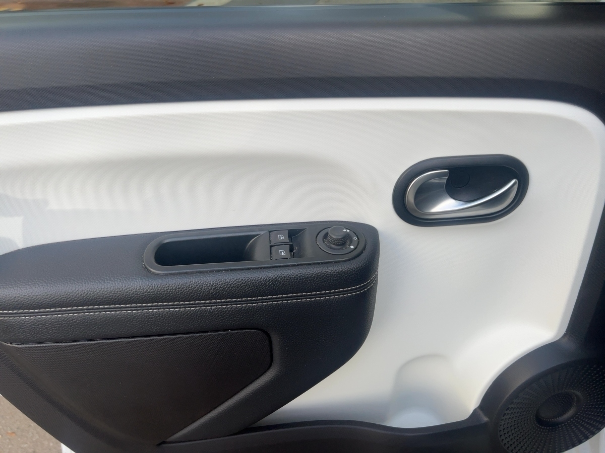 Renault Twingo – Bild 16