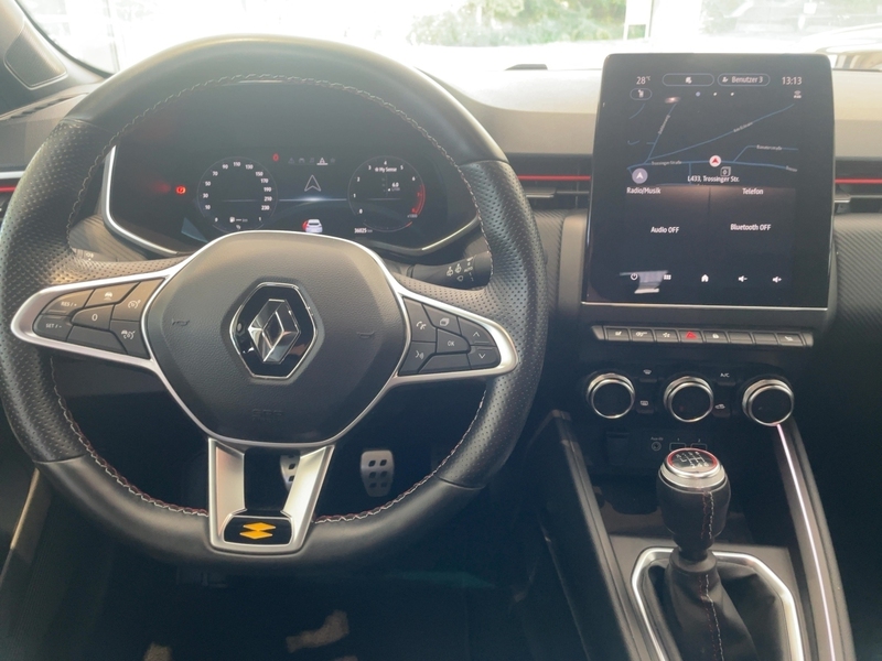Fahrzeugabbildung Clio V 1.3 TCe 140 R.S. Line GPF Bild 8 von 15