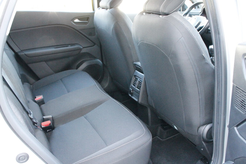 Fahrzeugabbildung Captur II ZEN TCe 90 Bild 18 von 22