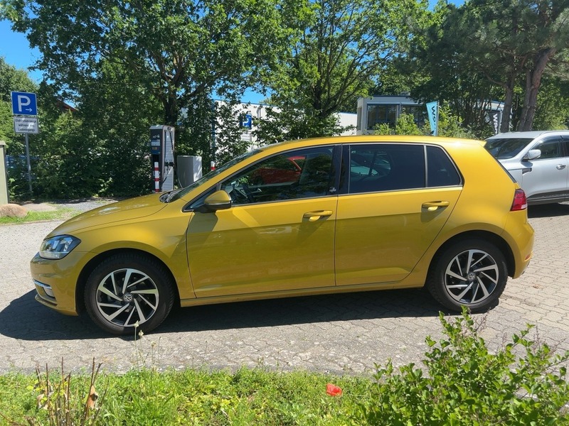 VW Golf