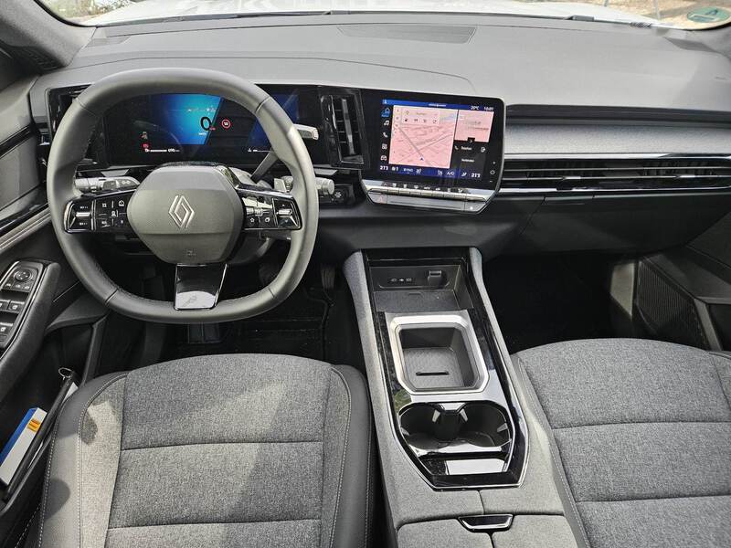 Fahrzeugabbildung Austral Evolution Mild Hybrid 150 Automatik Bild 6 von 28
