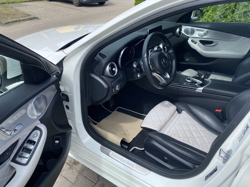 Mercedes-Benz C 350