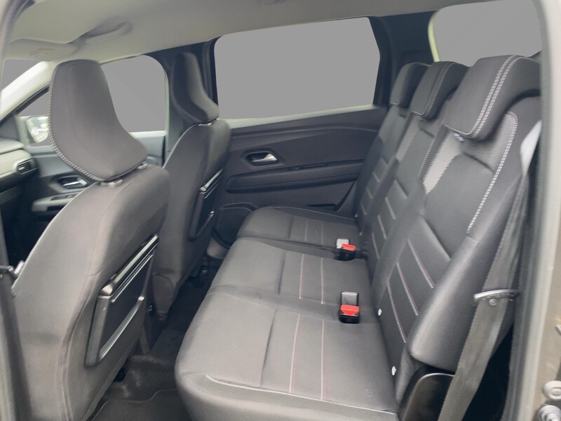 Fahrzeugabbildung Jogger Extreme+ TCe 110 7-Sitzer Bild 8 von 20