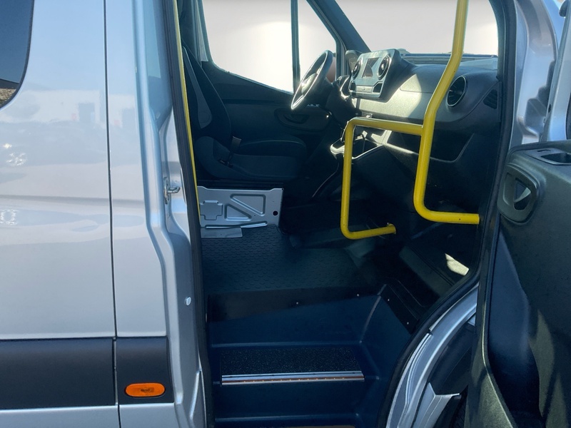 Fahrzeugabbildung Sprinter HKb 314 CDI RWD/Kamera/Beh.Rampe Bild 15 von 17